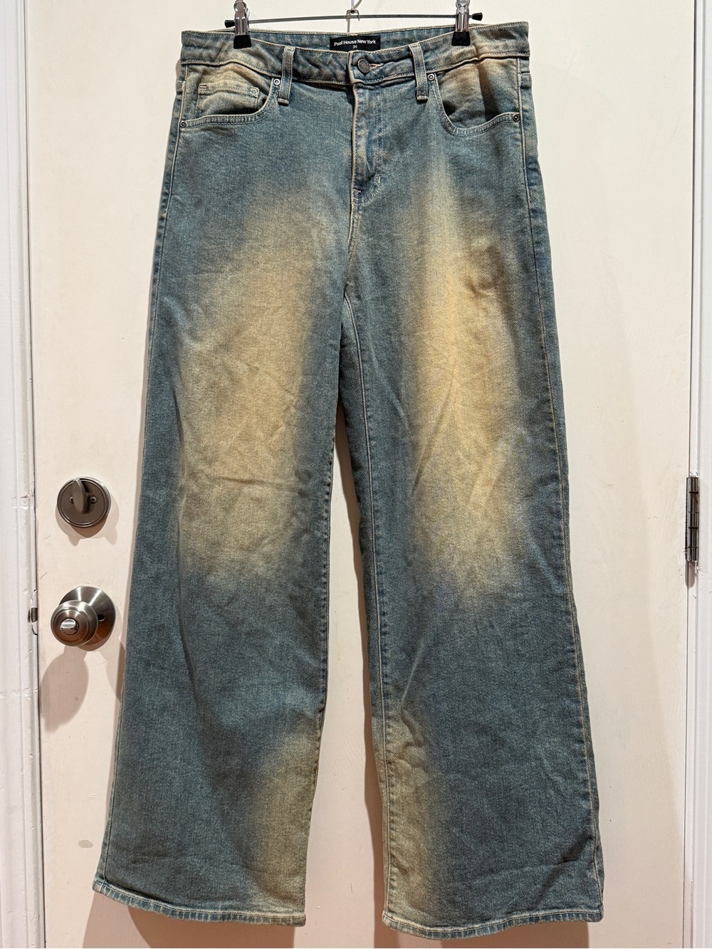 Pool House New York men's light wash blue straight leg denim Koenji jeans size30